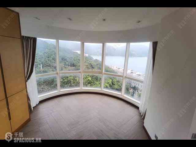 Stanley - Pacific View 02