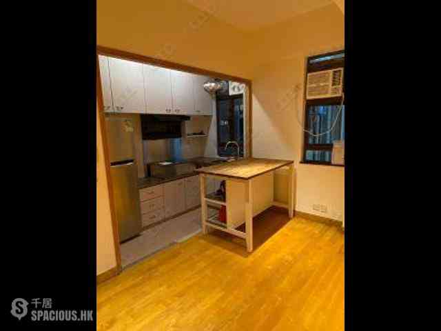 Happy Valley - 30-32, Yik Yam Street 01