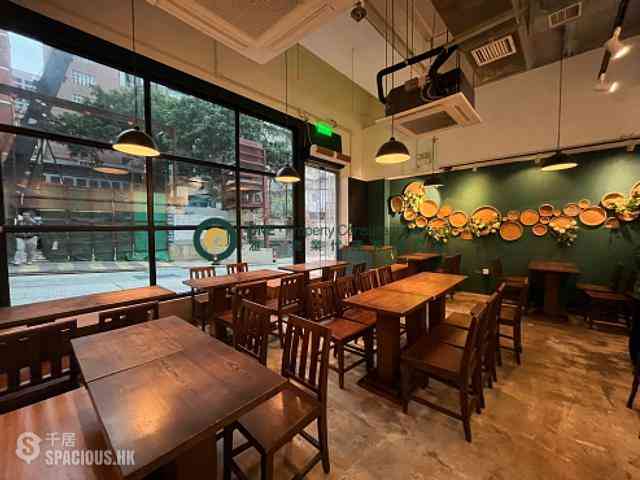 Sai Ying Pun - 111, High Street 03