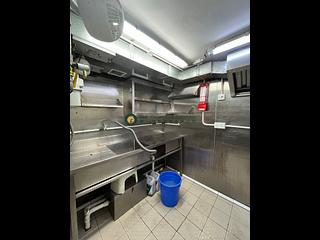 Sai Ying Pun - 111, High Street 09