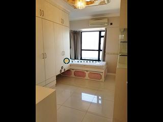 Mid Levels Central - The Grand Panorama 08