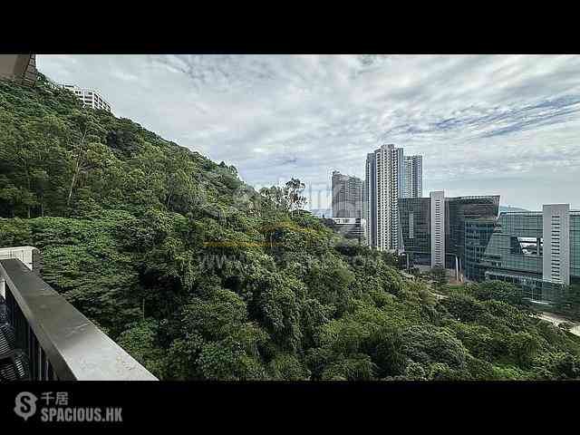 Pok Fu Lam - Baguio Villa Block 42 03