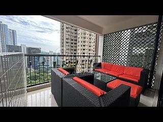 Pok Fu Lam - Baguio Villa Block 42 04