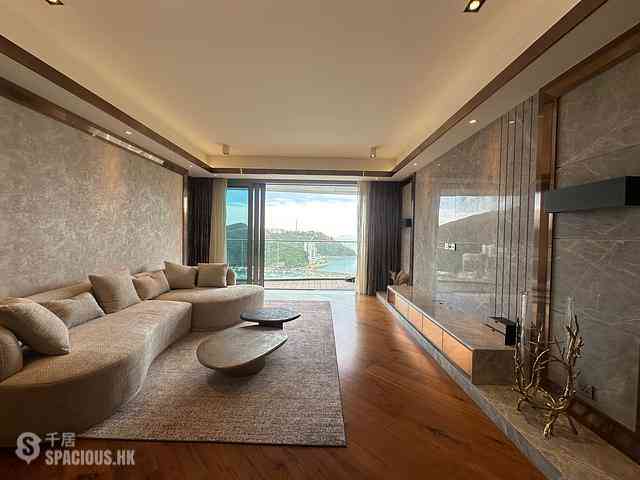 Ap Lei Chau - Marina South Block 1 03