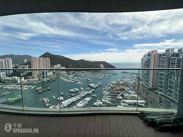 Ap Lei Chau - Marina South Block 1 10