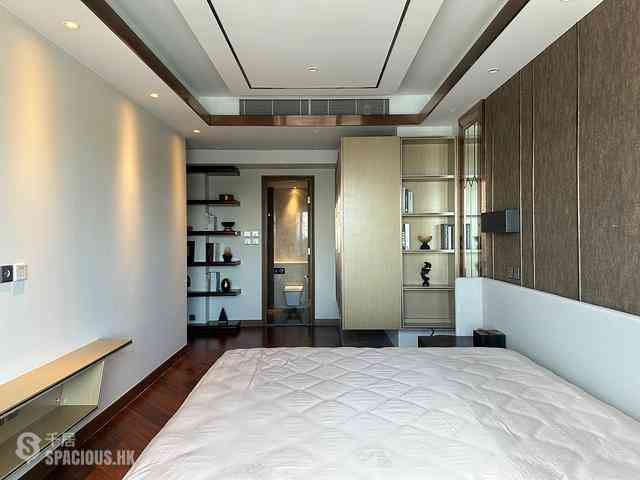 Ap Lei Chau - Marina South Block 1 13