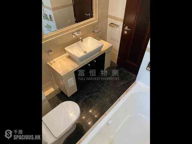 Tai Hang - The Legend 12