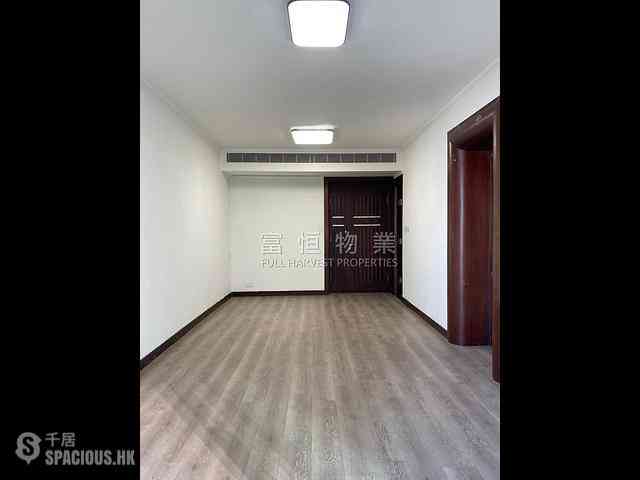 Tai Hang - The Legend 07