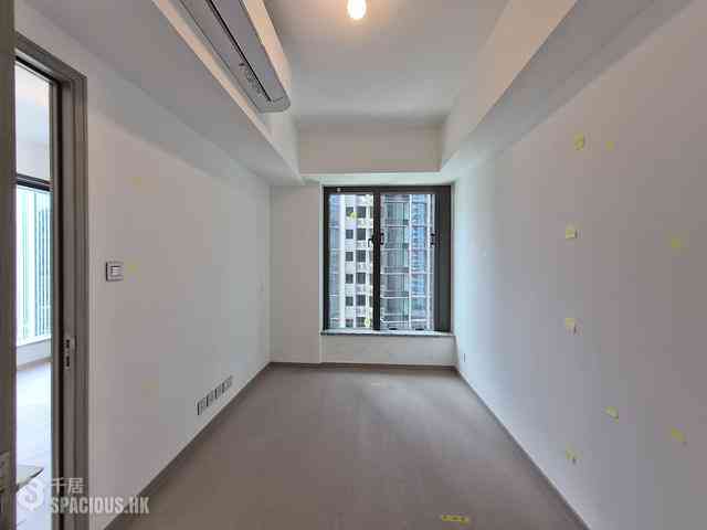 Wong Chuk Hang - The Southside Phase 3B Blue Coast Tower 2B 07