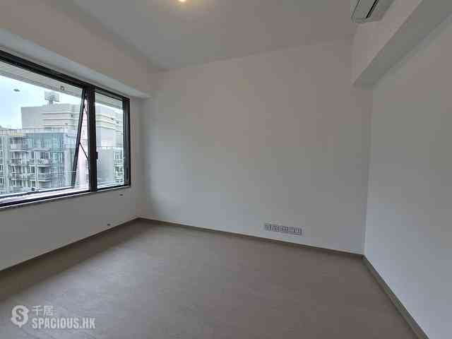 Wong Chuk Hang - The Southside Phase 3B Blue Coast Tower 1B 03