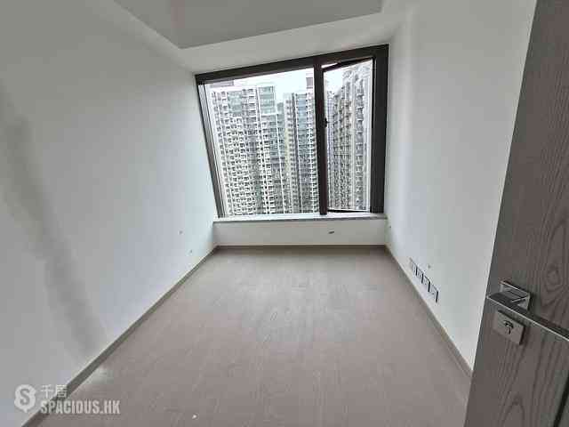 Wong Chuk Hang - The Southside Phase 3B Blue Coast Tower 1B 06