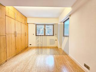 Happy Valley - 8, Shan Kwong Road 06