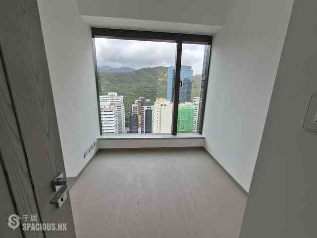 Wong Chuk Hang - The Southside Phase 3B Blue Coast Tower 1B 07