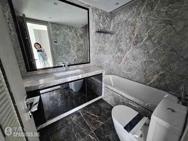 Wong Chuk Hang - The Southside Phase 3B Blue Coast Tower 1B 06