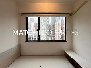 Sai Ying Pun - Tung Cheung Building 08