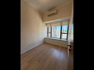 Sai Ying Pun - The Nova 08