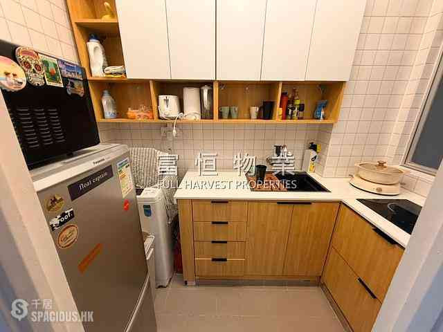 Happy Valley - 4, Shing Ping Street 09