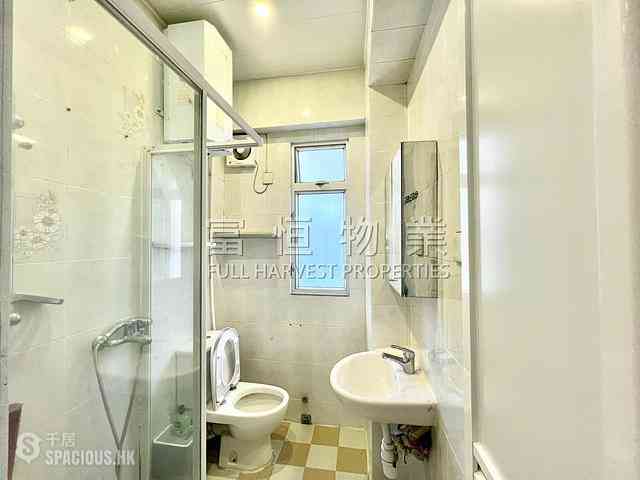 Happy Valley - 4, Shing Ping Street 10