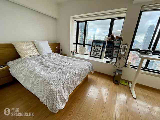 Mid Levels Central - Vantage Park 01