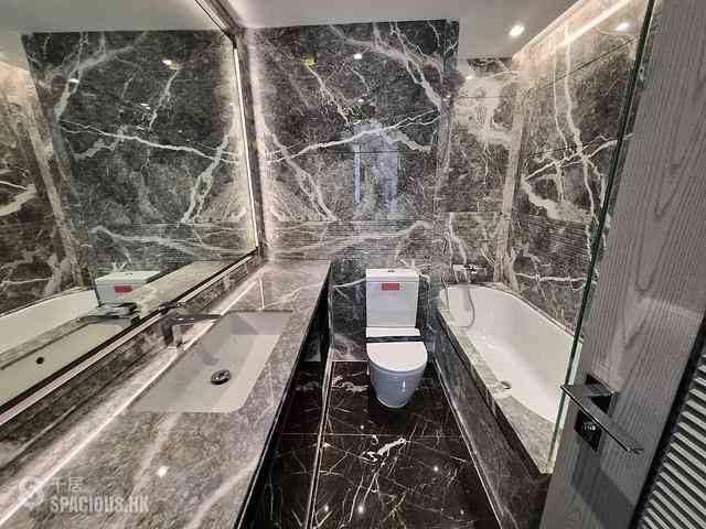 Wong Chuk Hang - The Southside Phase 3B Blue Coast Tower 1A 05