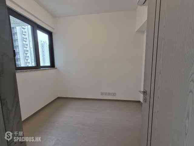 Wong Chuk Hang - The Southside Phase 3B Blue Coast Tower 1A 06