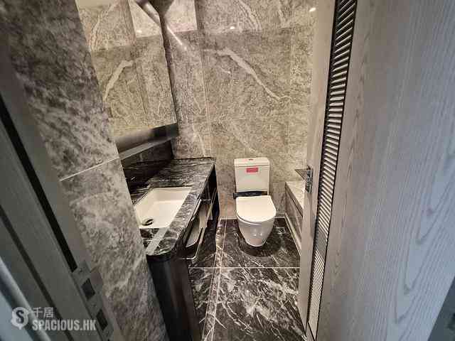 Wong Chuk Hang - The Southside Phase 3B Blue Coast Tower 1A 08