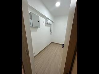 Mid Levels Central - Scenecliff Block 2 04