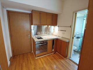 Central - 77-81, Hollywood Road 06