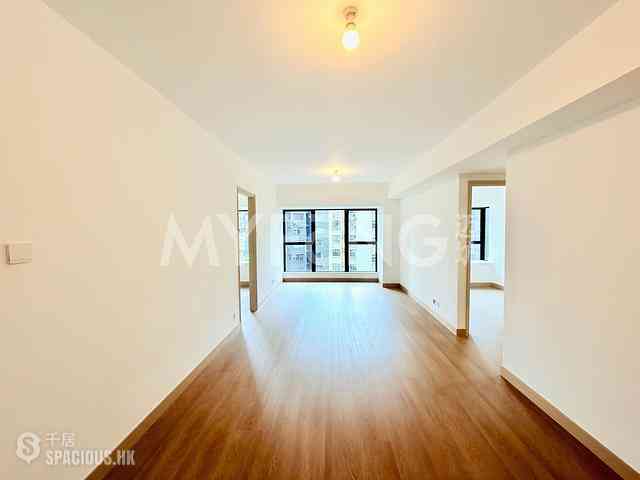 Mid Levels Central - 62B, Robinson Road 02