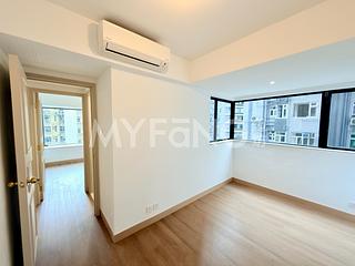Mid Levels Central - 62B, Robinson Road 05