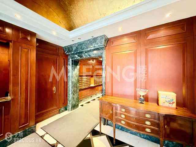 Mid Levels Central - 62B, Robinson Road 16