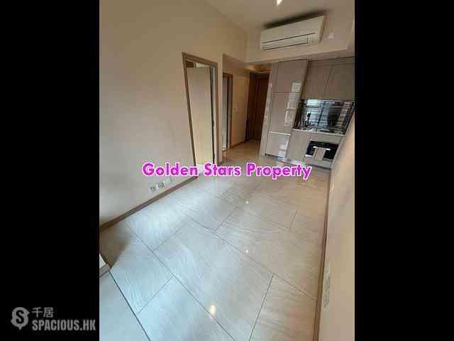 Sai Ying Pun - King's Hill 04