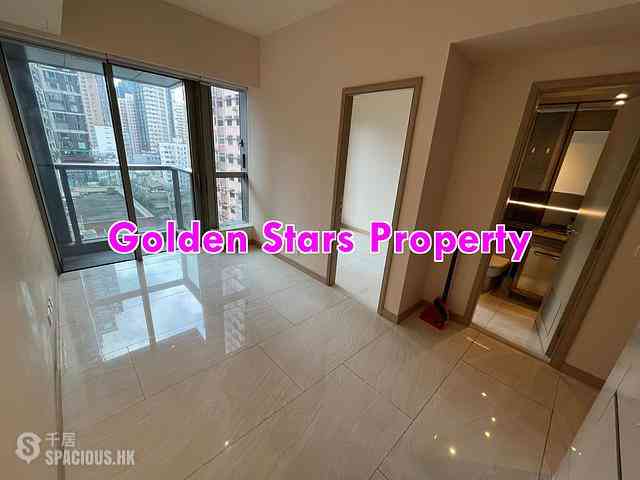 Sai Ying Pun - King's Hill 05