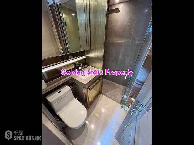 Sai Ying Pun - King's Hill 06