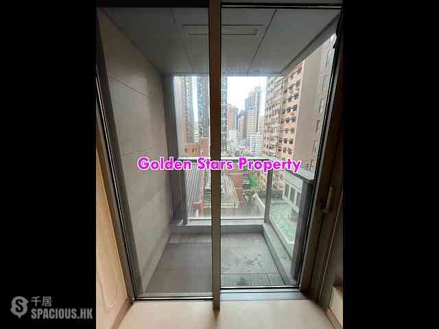 Sai Ying Pun - King's Hill 08