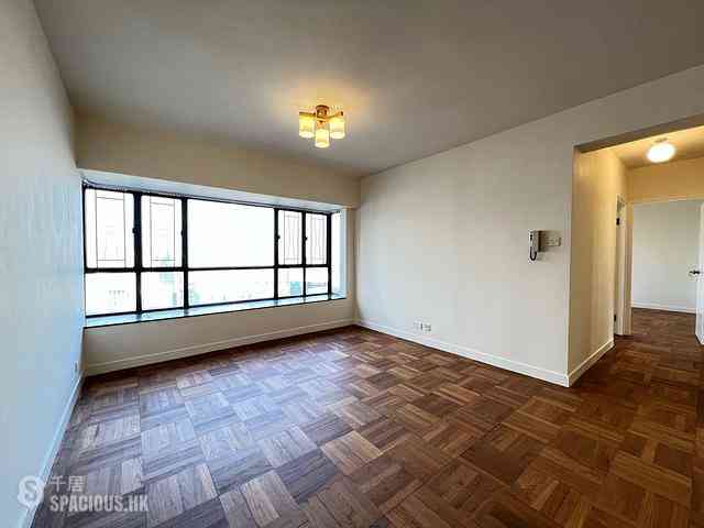 Mid Levels Central - The Grand Panorama 01