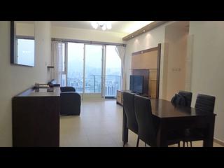 Quarry Bay - The Orchards Block 2 02