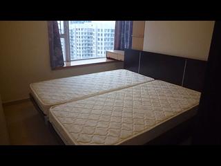 Quarry Bay - The Orchards Block 2 09