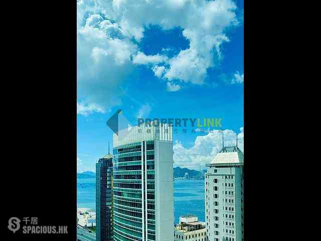 Sheung Wan - Queen's Terrace 06