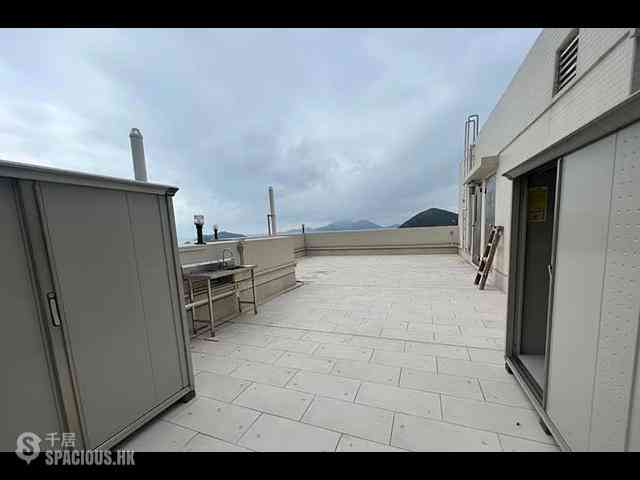 Repulse Bay - The Beachside 01