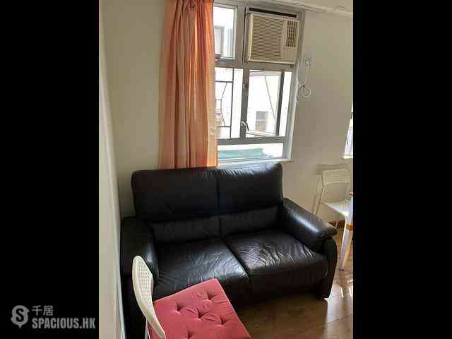 Wan Chai - Everwin Mansion 01