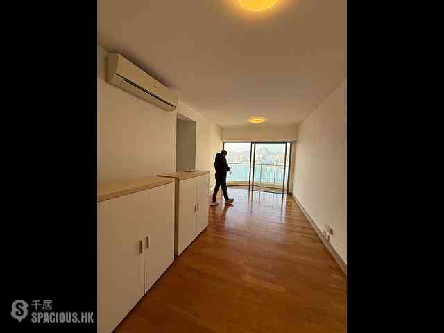 Sai Wan Ho - Grand Promenade Block 1 03