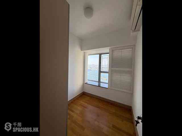 Sai Wan Ho - Grand Promenade Block 1 05