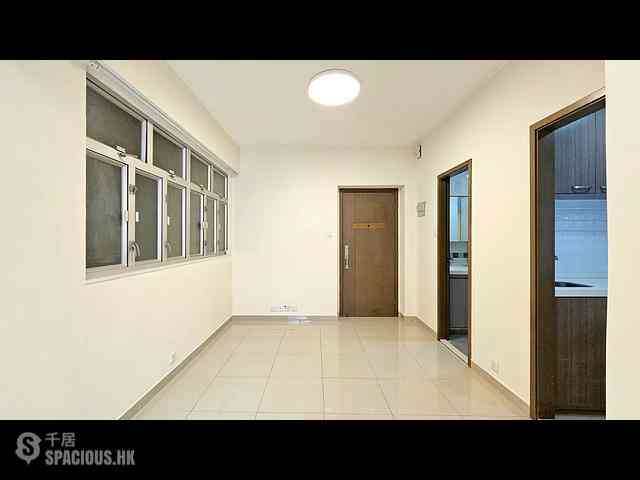 Causeway Bay - Yee On Building 02