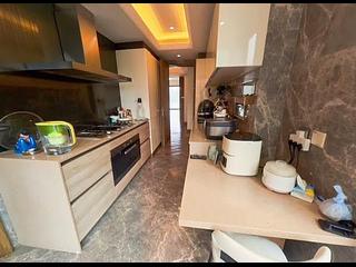 Ap Lei Chau - Marina South Block 2 04