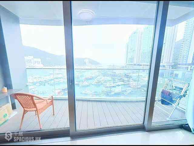 Ap Lei Chau - Marina South Block 2 01