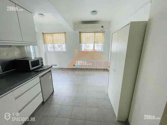 Central - 68 Hollywood Road 01