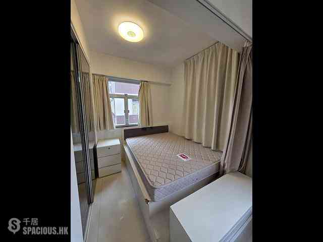 Wan Chai - Hay Wah Building Block A 06