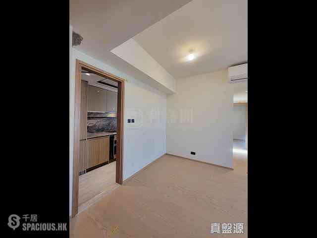Jordan - Topside Residences Block A1 01