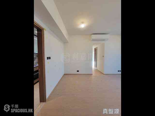 Jordan - Topside Residences Block A1 02